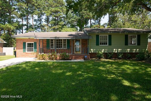 124 Carolina Cir, Jacksonville, NC, 28546-7622 | Card Image