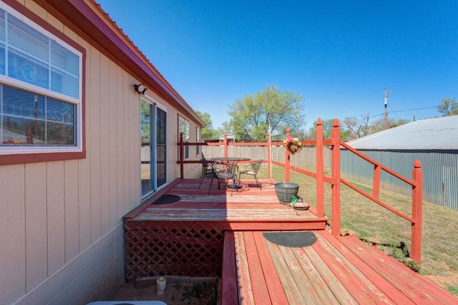 1307 15 Th St, House other with 3 bedrooms, 3 bathrooms and null parking in Plains TX | Image 35
