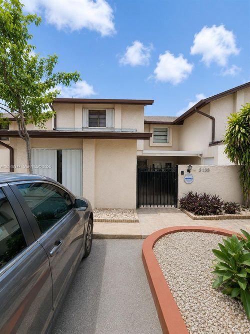 122-8188 Nw 98th Lane, Hialeah Gardens, FL, 33016 | Card Image