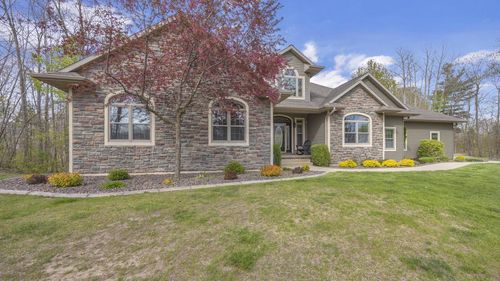 N3480 Red Oak Drive, Osceola, WI, 53010 | Card Image