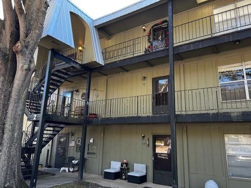 207-207 Riverbend Dr, Mobile, AL, 36605-6811 | Card Image