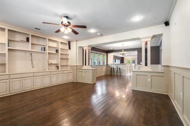 422 S Winnetka Ave, House other with 3 bedrooms, 2 bathrooms and null parking in Dallas TX | Image 8