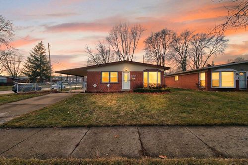 7435 Lathers St, Westland, MI, 48185-2633 | Card Image