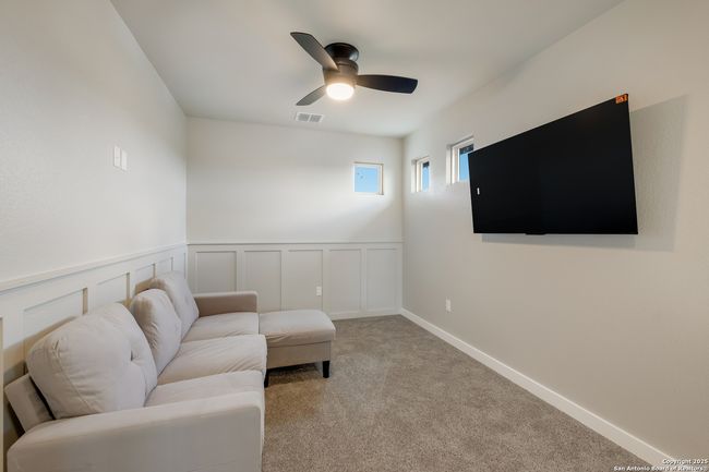 122 Hi View Dr, House other with 3 bedrooms, 3 bathrooms and null parking in Pipe Creek TX | Image 19