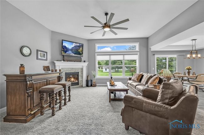6949 Big Buck Trl, House other with 3 bedrooms, 2 bathrooms and 2 parking in Whitehouse OH | Image 5