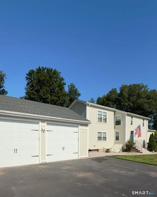 83 Poplar Dr, Cheshire, CT, 06410-7103 | Card Image