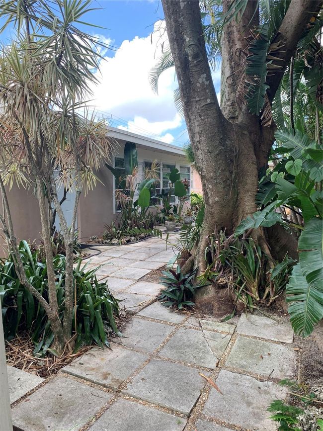 5842 Harding St, House other with 3 bedrooms, 2 bathrooms and null parking in Hollywood FL | Image 77