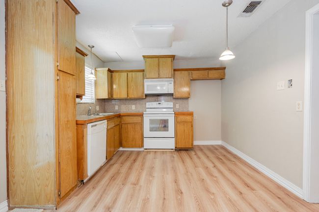 1120 N 3 Rd St, House other with 3 bedrooms, 2 bathrooms and null parking in Wills Point TX | Image 11