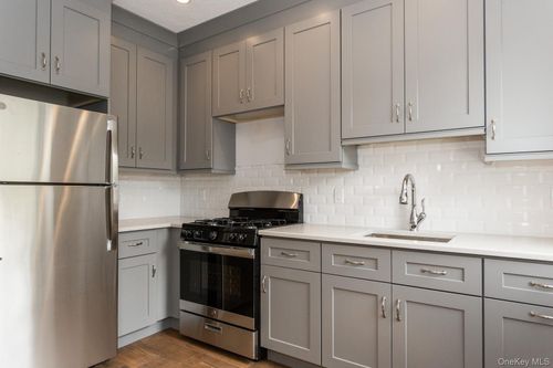 1-43 New Hyde Park Rd, Garden City, NY, 11530-3947 | Card Image