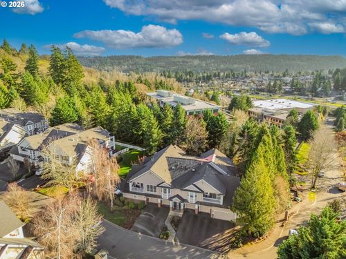4555 Summerlinn Way, West Linn, OR, 97068-5116 | Card Image