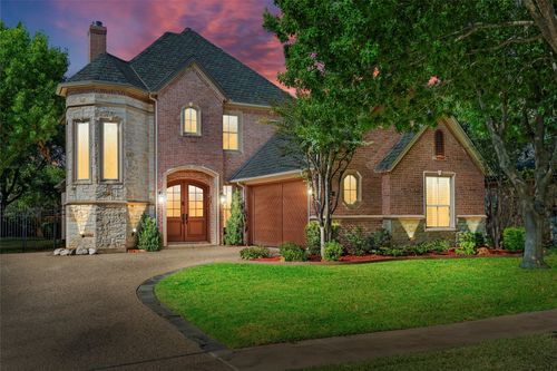 1925 Manor Way Dr, Mansfield, TX, 76063-5335 | Card Image