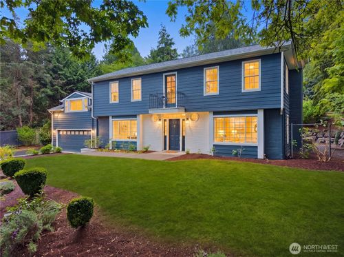 6155 93 Avenue Se, Mercer Island, WA, 98040 | Card Image