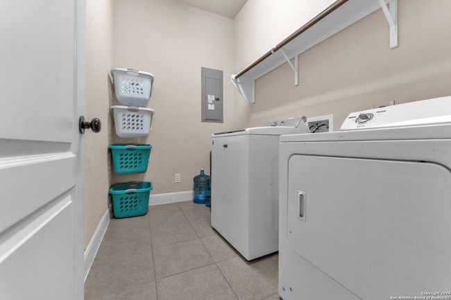 11926 Tower Crk, House other with 5 bedrooms, 4 bathrooms and null parking in San Antonio TX | Image 21