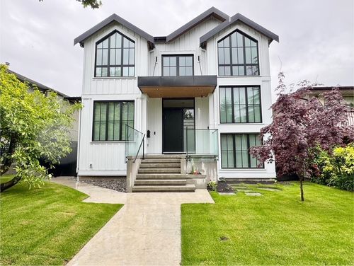 x-1XX6 Nassau Drive, Vancouver, BC, V5P2B5 | Card Image
