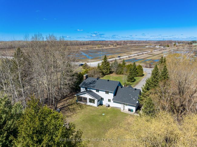 9088 Mitch Owens Rd, House other with 5 bedrooms, 3 bathrooms and 6 parking in Edwards ON | Image 40