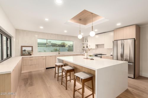 5829 E Windsor Ave, Scottsdale, AZ, 85257-1038 | Card Image