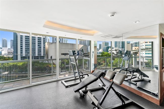 APT-707 - 31 Se 5 Th St, Condo with 1 bedrooms, 1 bathrooms and null parking in Miami FL | Image 25