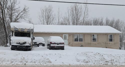 3804 32nd St Se, Grand Rapids, MI, 49512-1825 | Card Image