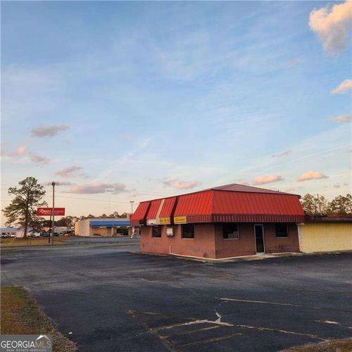 1102 S Pierce St, Alma, GA, 31510-3718 | Card Image
