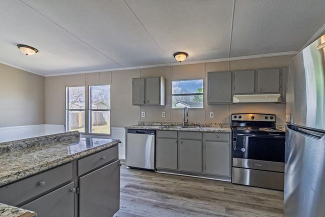 302 Arrlington Bnd, House other with 4 bedrooms, 2 bathrooms and null parking in Byron GA | Image 14