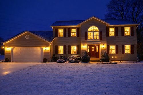 740 N Rock Rd, Ontario, OH, 44903-9114 | Card Image