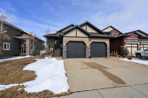 146 Sutherland Close, Red Deer, AB, T4R0L5 | Card Image