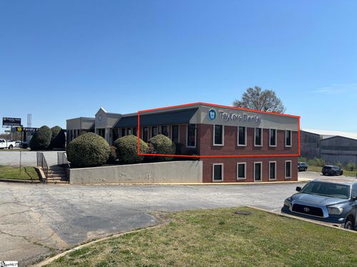 3220 Wade Hampton Blvd, Taylors, SC, 29687-2860 | Card Image