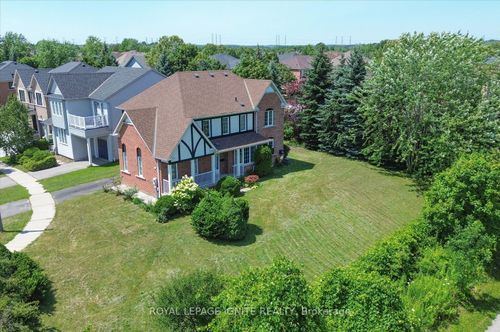 57 Armitage Cres, Ajax, ON, L1T4L1 | Card Image