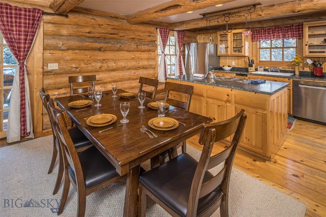 49824 Gallatin Rd, House other with 5 bedrooms, 3 bathrooms and null parking in Gallatin Gateway MT | Image 20