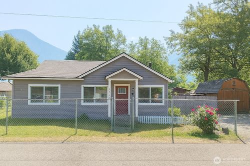 12966 Us Highway 12, Packwood, WA, 98361-9792 | Card Image