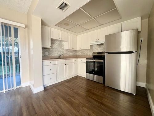 2-3440 Rudolf Rd, Lake Worth, FL, 33461-3166 | Card Image