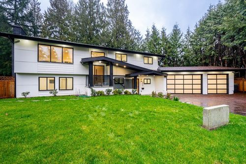 19895 38b Ave, Langley, BC, V3A6G3 | Card Image