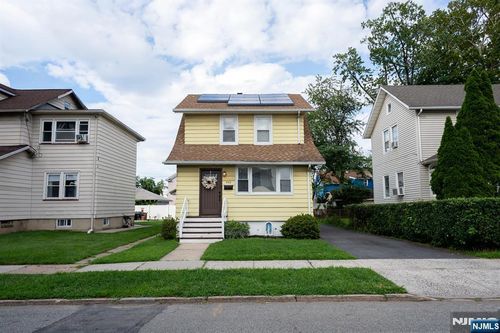 340 Simons Ave, Hackensack, NJ, 07601-1816 | Card Image