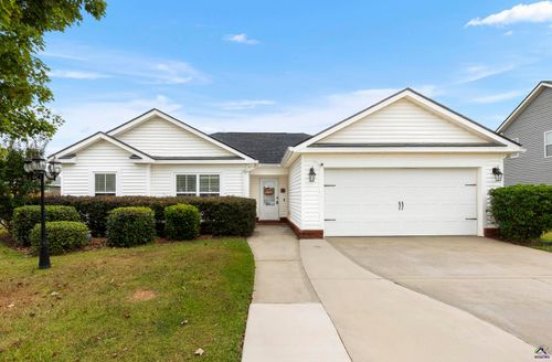 202 Latham Dr, Warner Robins, GA, 31088-2123 | Card Image