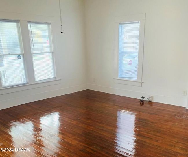 FRONT CONFERENCE ROOM | Image 7