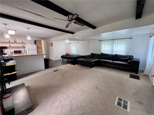 1675 County Highway 42, Shelbyville, IL, 62565-4610 | Card Image