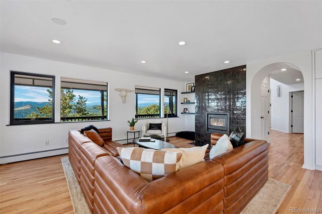319 S Peak Rd, House other with 4 bedrooms, 4 bathrooms and 6 parking in Boulder CO | Image 24