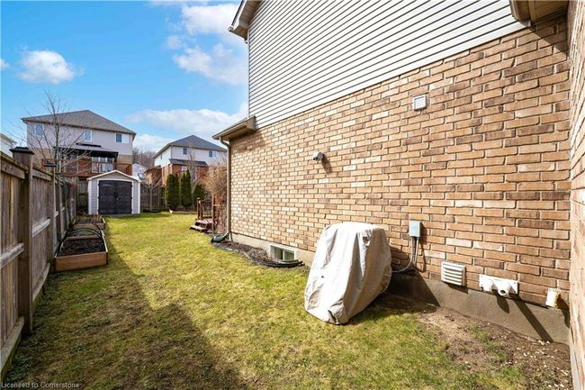 572 Altheim Cres, House other with 3 bedrooms, 4 bathrooms and 4 parking in Waterloo ON | Image 30