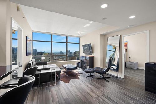 unit-3604-700 W E St, San Diego, CA, 92101-8955 | Card Image