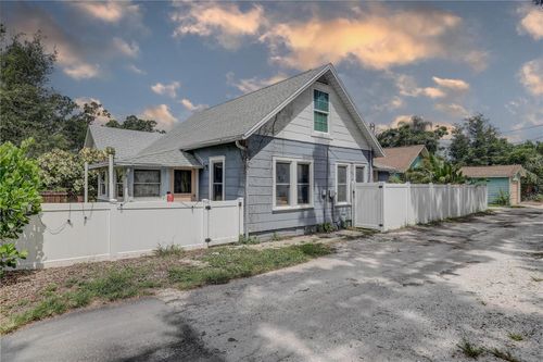 783 30th Ave N, ST PETERSBURG, FL, 33704-2065 | Card Image