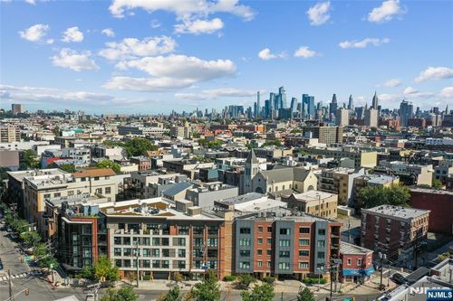2 Paterson Ave, Hoboken, NJ, 07030-6755 | Card Image