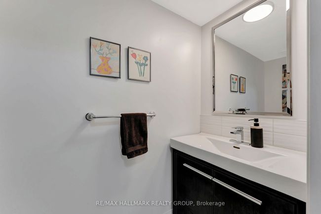 2121 Fillmore Cres, House other with 5 bedrooms, 4 bathrooms and 4 parking in Gloucester ON | Image 17