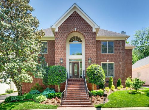 113 Abbeywood Dr, Nashville, TN, 37215-6145 | Card Image