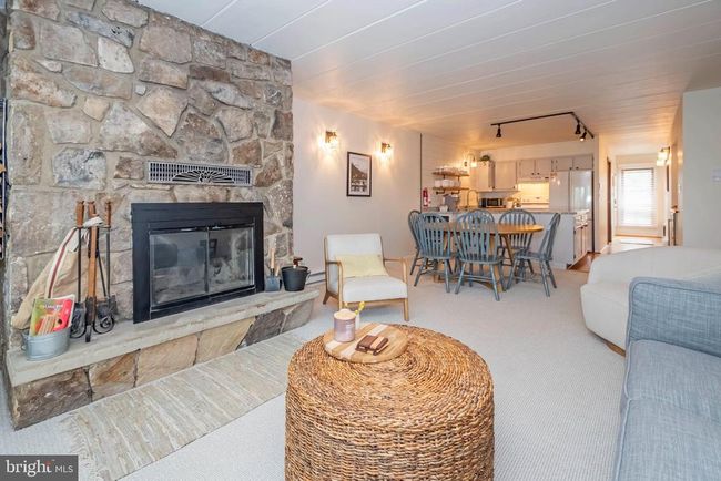 1-C-2 - 189 Red Run Rd # 1 C 2, Townhouse with 2 bedrooms, 2 bathrooms and null parking in Oakland MD | Image 11