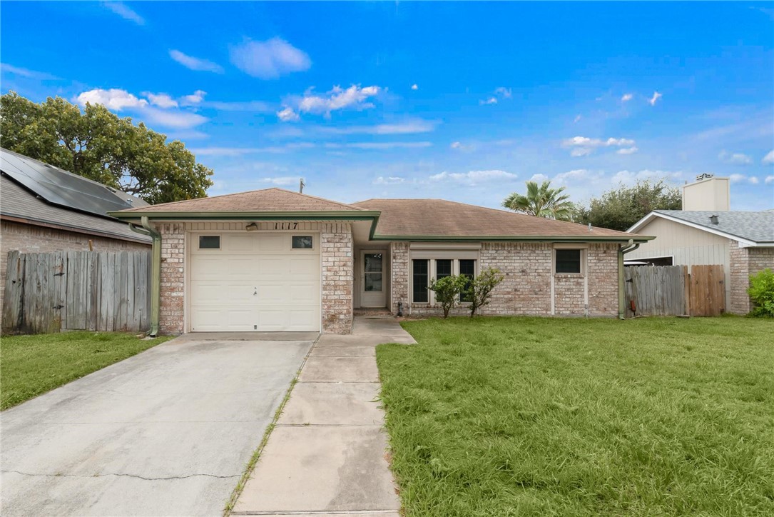 Montreal Dr, Corpus Christi, TX 78418