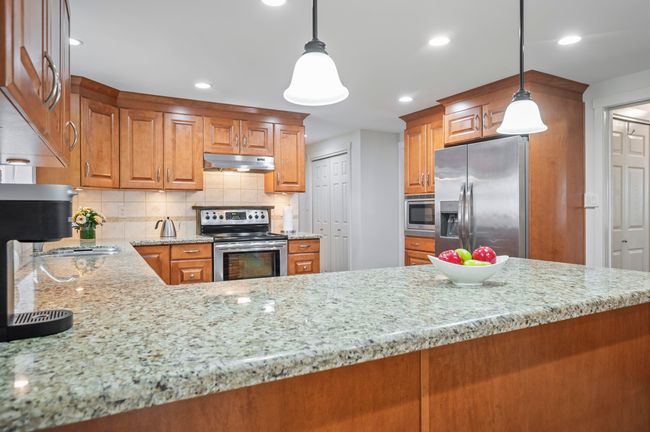 4195 207 A St, House other with 4 bedrooms, 3 bathrooms and 20 parking in Langley BC | Image 14