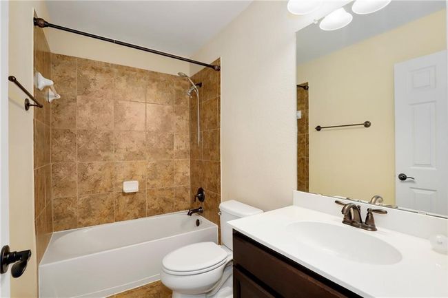 9901 Wading Pool Path, House other with 3 bedrooms, 3 bathrooms and 4 parking in Austin TX | Image 24