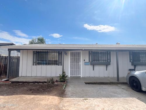 2819 N 48th Ln, Phoenix, AZ, 85035-2143 | Card Image