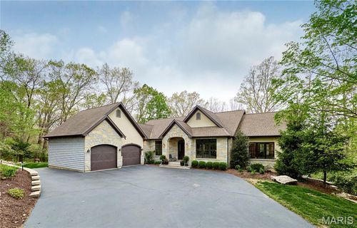 1275 Diamond Valley Dr, High Ridge, MO, 63049-1407 | Card Image