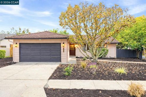 1400 Whitman Rd, Concord, CA, 94518-3851 | Card Image